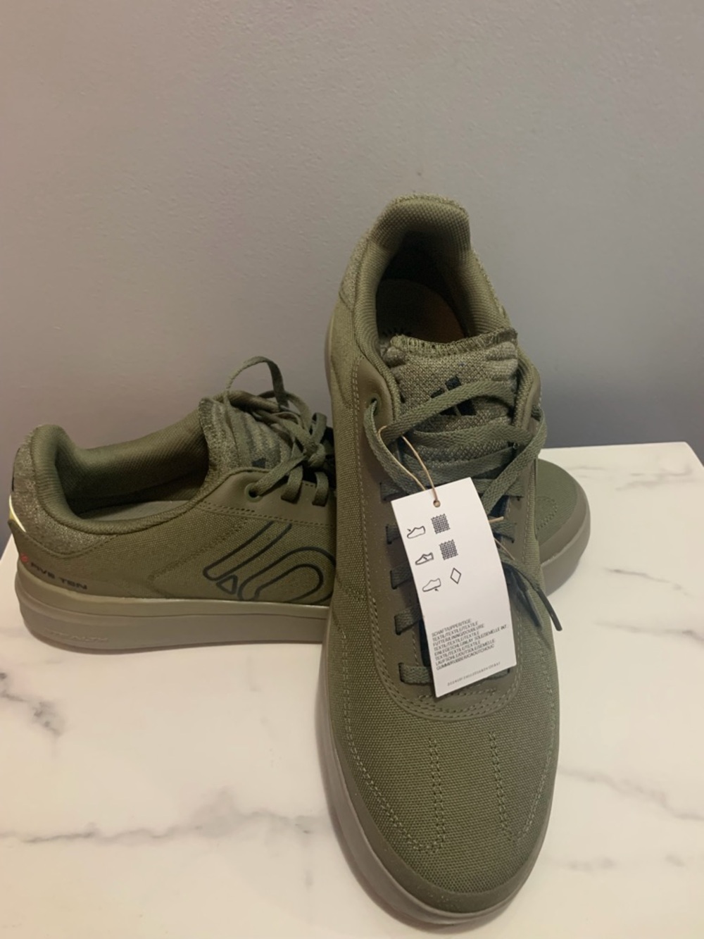 adidas five ten  Men's Olive Green biker/skaterCanvas Sneakers